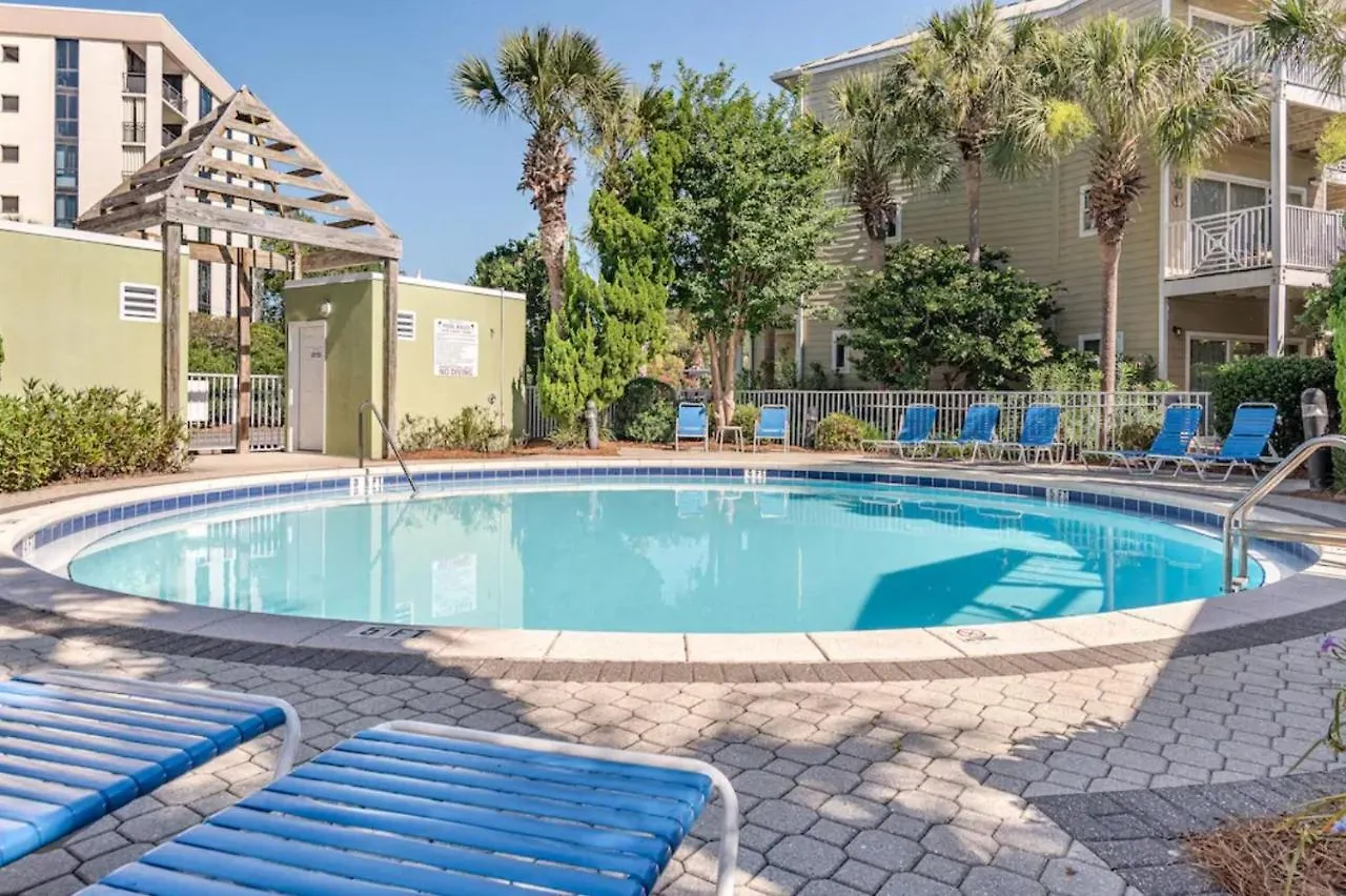 Walking Distance To Beach! Bc Pointe Townhomes 403 Destin Holiday home